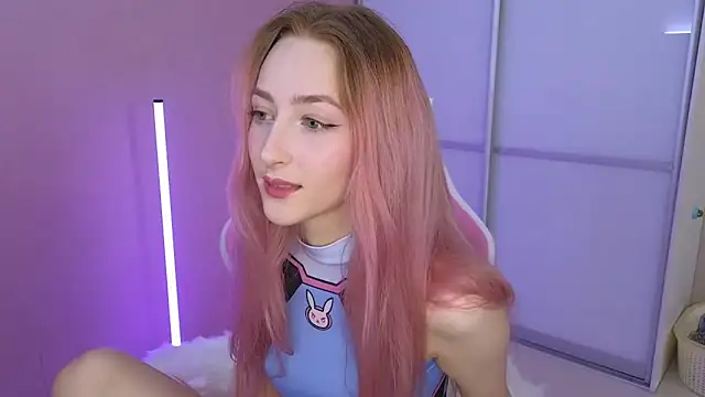 MichaDenver online show from 12.13.24