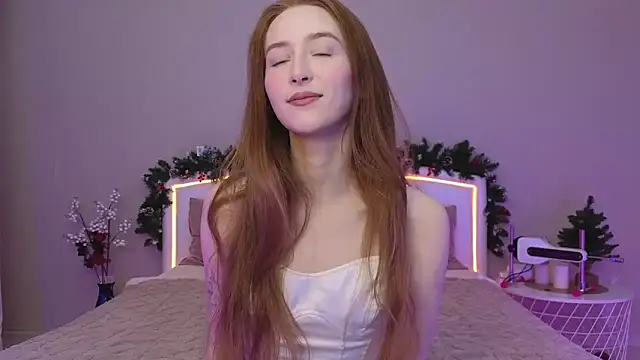 Snapshot of MichaDenver chatting on 02.04.26 MichaDenver online show from 02.04.26