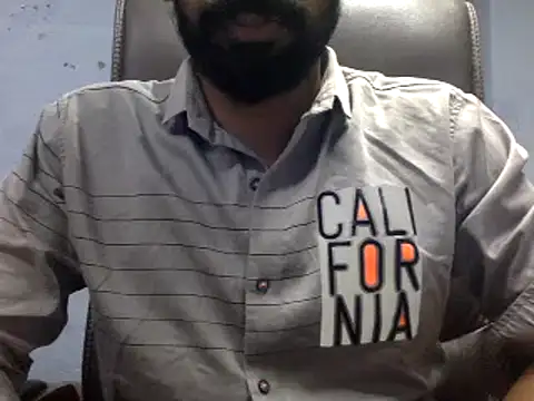 Snapshot of ASIF_F chatting on 01.10.25 ASIF F online show from 01.10.25