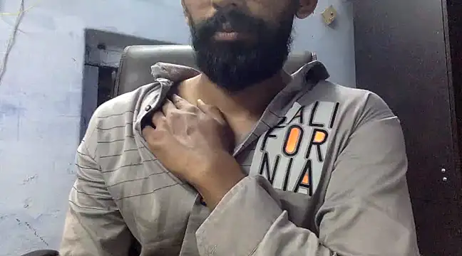 Snapshot of ASIF_F chatting on 03.03.25 ASIF F online show from 03.03.25