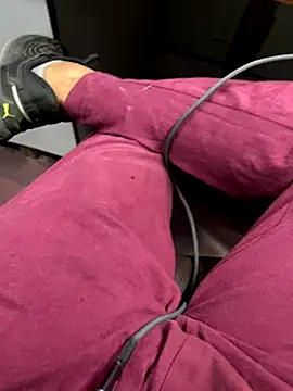 Snapshot of ASIF_F chatting on 09.27.25 ASIF F online show from 09.27.25