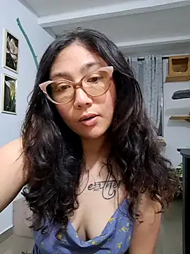 Mia Ruiz online show from 01.31.25