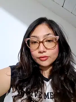 Mia Ruiz online show from 02.02.25