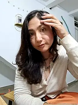 Mia Ruiz online show from 02.26.25