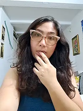 Mia Ruiz online show from 03.13.25