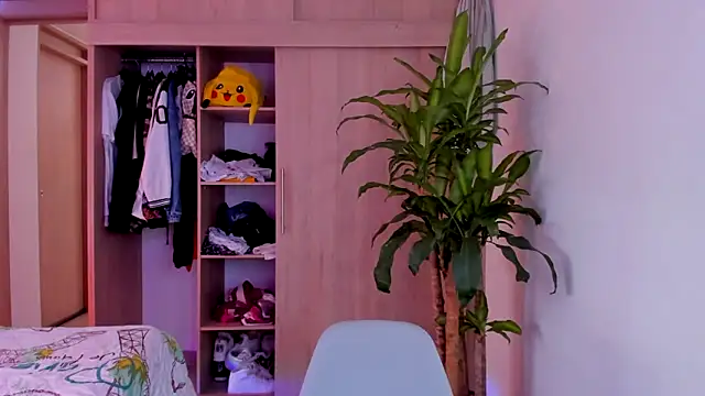 aldrinwhite online show from 11.24.25