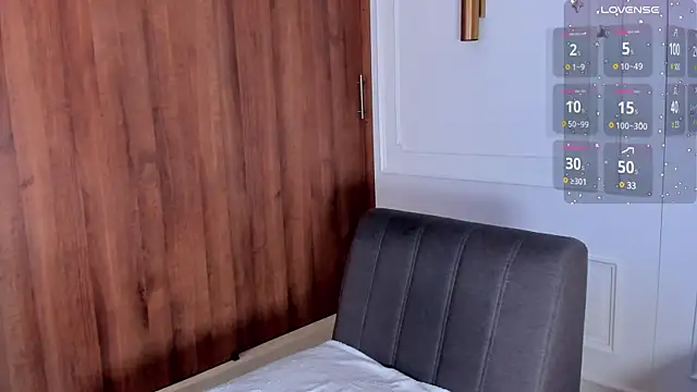 Chrishell  online show from 12.01.24