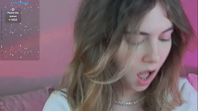 chloi hes online show from 12.25.24