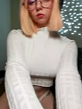 DanaWard online show from 12.22.24