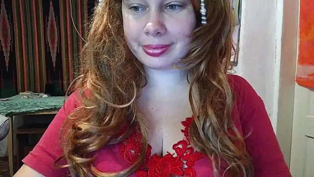 Cora Maro online show from 09.26.25