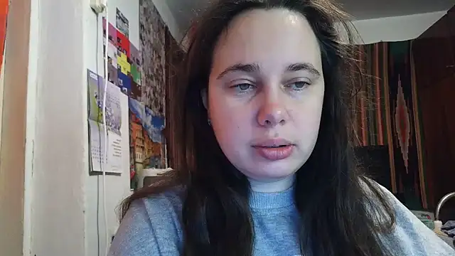 Cora Maro online show from 10.22.25