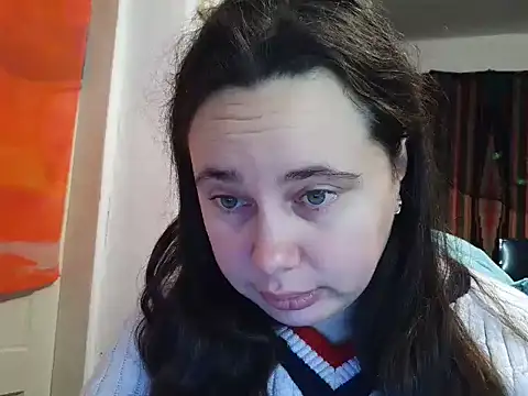 Cora Maro online show from 11.09.25