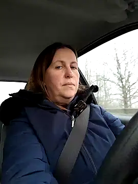 Angelacoquine online show from 12.28.24