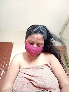 Snapshot of Neha-Roy chatting on 07.04.26 Neha-Roy online show from 07.04.26