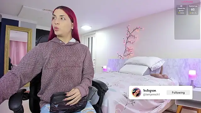 charolbruce 1 online show from 02.03.26