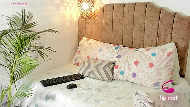 Snapshot of Ammy_nova chatting on 03.17.25 Ammy nova online show from 03.17.25