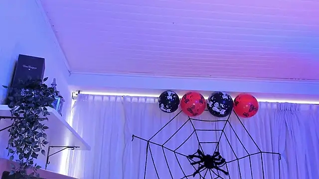 Snapshot of Ammy_nova chatting on 10.29.25 Ammy nova online show from 10.29.25