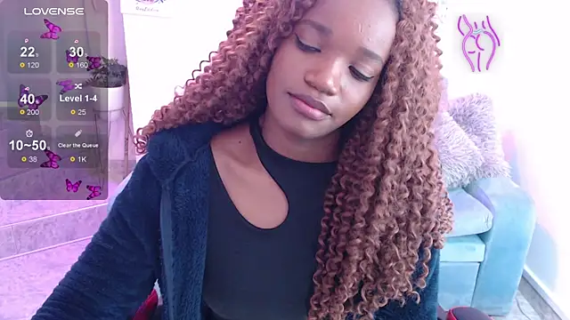 Snapshot of cattalheya chatting on 01.24.25 cattalheya online show from 01.24.25