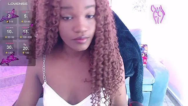 Snapshot of cattalheya chatting on 02.12.25 cattalheya online show from 02.12.25