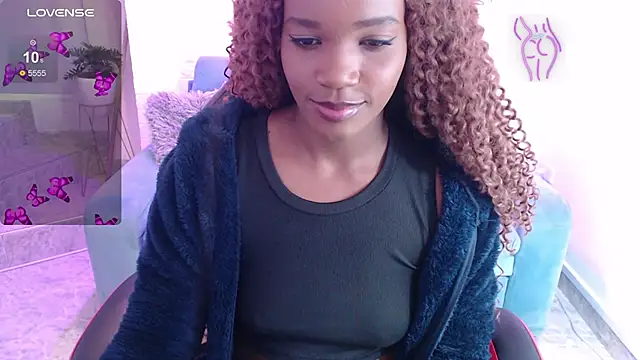 Snapshot of cattalheya chatting on 02.14.25 cattalheya online show from 02.14.25