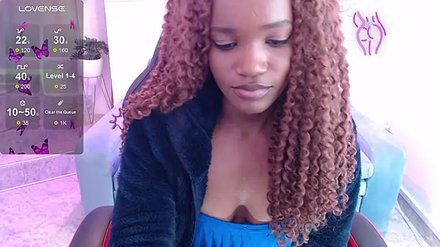 Snapshot of cattalheya chatting on 02.24.25 cattalheya online show from 02.24.25
