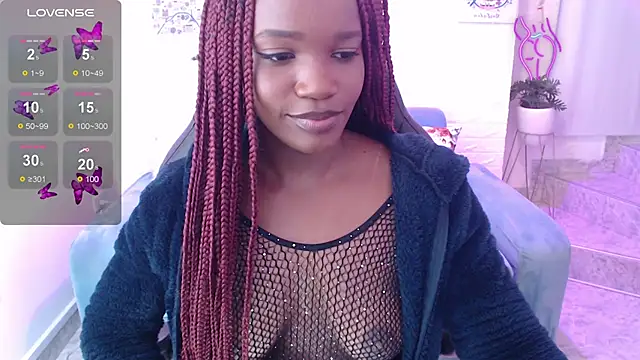 Snapshot of cattalheya chatting on 03.13.25 cattalheya online show from 03.13.25