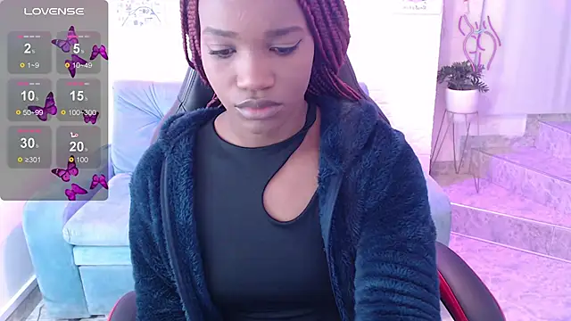 Snapshot of cattalheya chatting on 03.19.25 cattalheya online show from 03.19.25