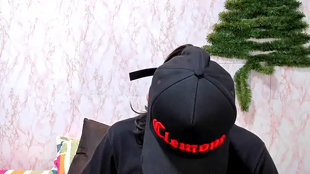 BarbieHotLaura online show from 01.09.25