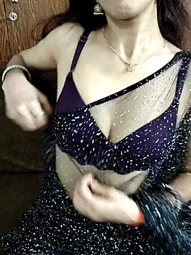 indian yourshreya69 online show from 04.30.26
