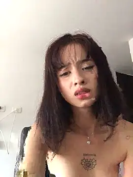 Snapshot of salome-brown chatting on 02.11.25 salome-brown online show from 02.11.25