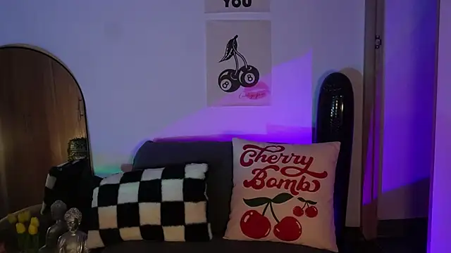 Snapshot of salome-brown chatting on 11.07.25 salome-brown online show from 11.07.25