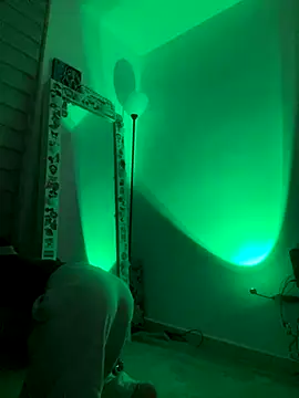 Snapshot of salome-brown chatting on 11.21.25 salome-brown online show from 11.21.25