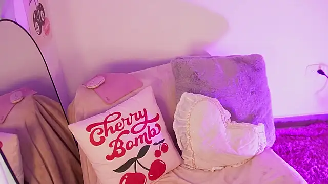 Snapshot of salome-brown chatting on 03.12.26 salome-brown online show from 03.12.26