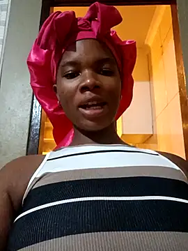 Snapshot of SexyHipsStar chatting on 01.17.25 SexyHipsStar online show from 01.17.25