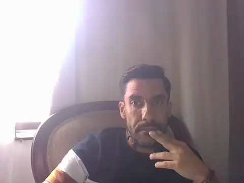 elkike1980 online show from 07.27.26