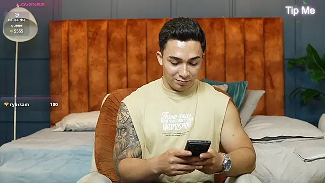 Ryan Hunt online show from 03.12.25