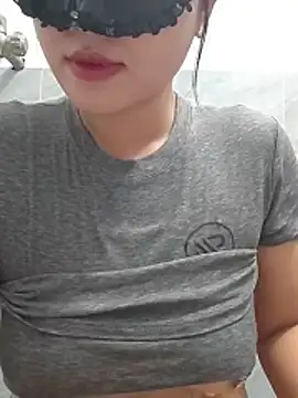 girldam95 online show from 07.18.26