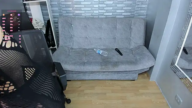 coniie jhons online show from 03.22.25