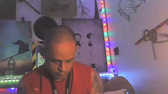 Buffshagswell online show from 10.13.25