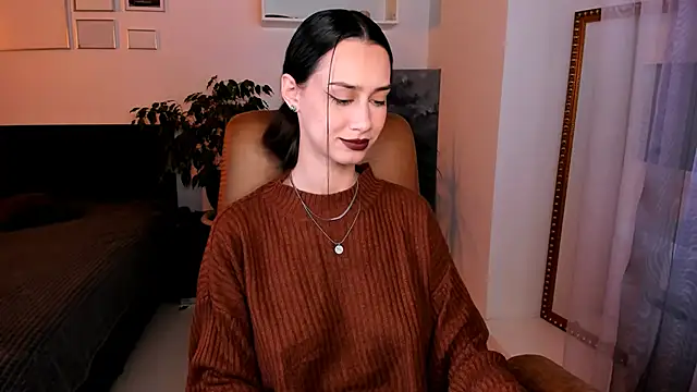 Snapshot of unaericaabistrong chatting on 12.11.24 unaericaabistrong online show from 12.11.24