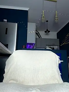 Snapshot of NickiLike chatting on 09.28.25 NickiLike online show from 09.28.25