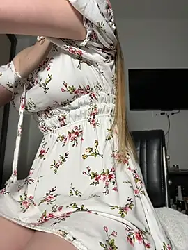 NickiLike online show from 07.21.26