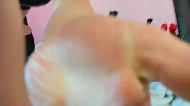 HotSweetAngel online show from 02.25.25