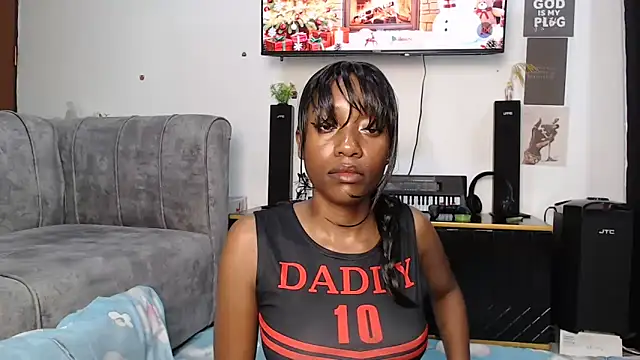 Zuri- online show from 12.03.25