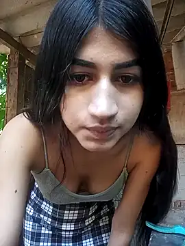 Snapshot of Julix_A chatting on 12.01.24 Julix A online show from 12.01.24