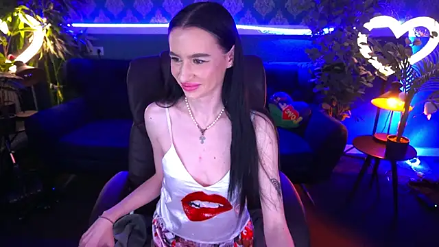 Snapshot of Snow_WhiteeeX chatting on 02.01.25 Snow WhiteeeX online show from 02.01.25