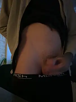 Snapshot of hottwoboys chatting on 12.10.24 hottwoboys online show from 12.10.24