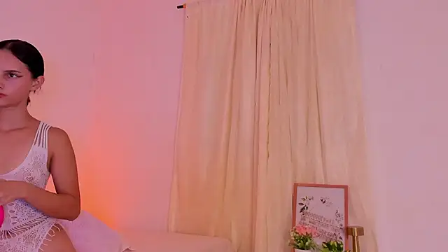 ninaht online show from 04.23.26