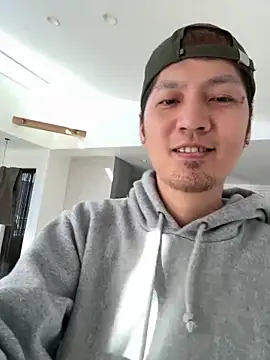 Snapshot of kensnb chatting on 01.13.25 kensnb online show from 01.13.25