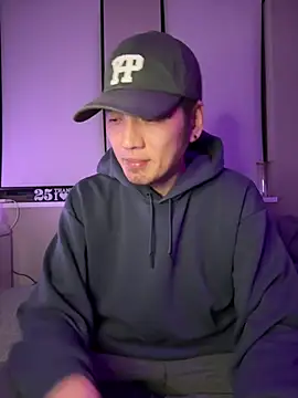 Snapshot of kensnb chatting on 01.17.25 kensnb online show from 01.17.25